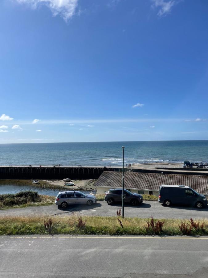 2 Plas Morolwg Aberystwyth Exterior photo